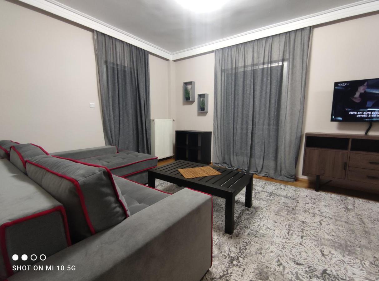 Cozy Apartment Near The Sea In Palaio Faliro Атина Екстериор снимка