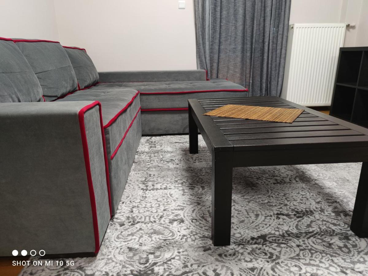 Cozy Apartment Near The Sea In Palaio Faliro Атина Екстериор снимка