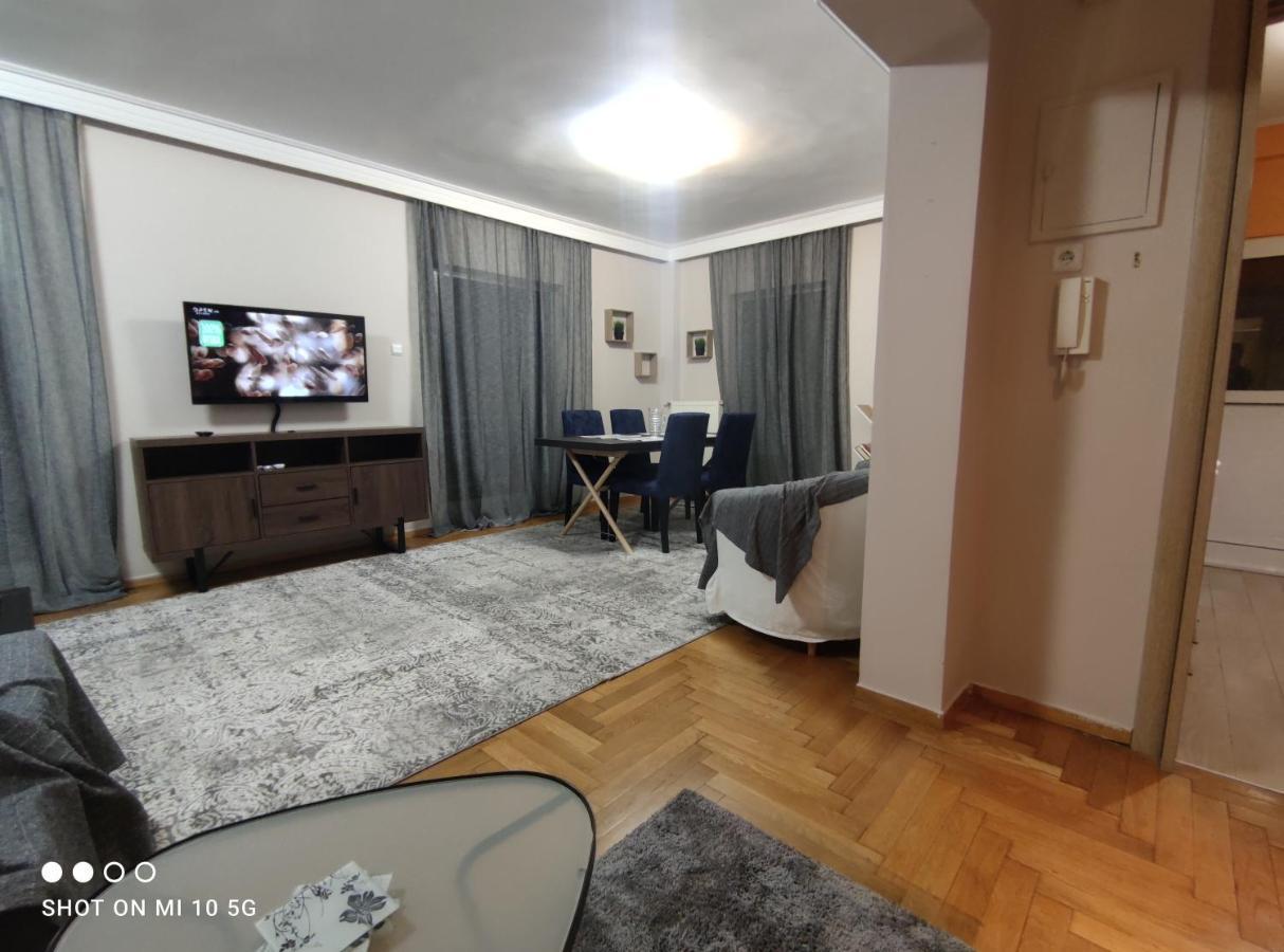 Cozy Apartment Near The Sea In Palaio Faliro Атина Екстериор снимка