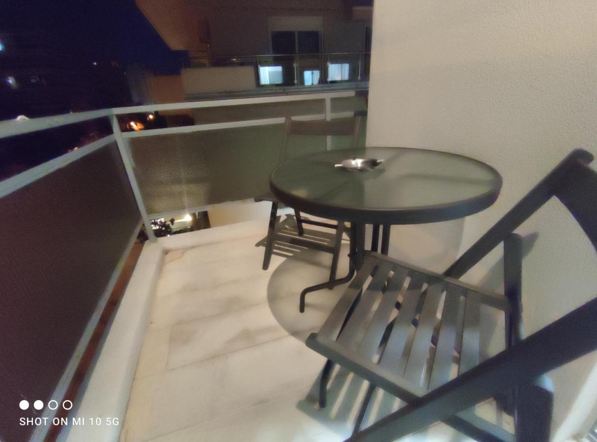 Cozy Apartment Near The Sea In Palaio Faliro Атина Екстериор снимка