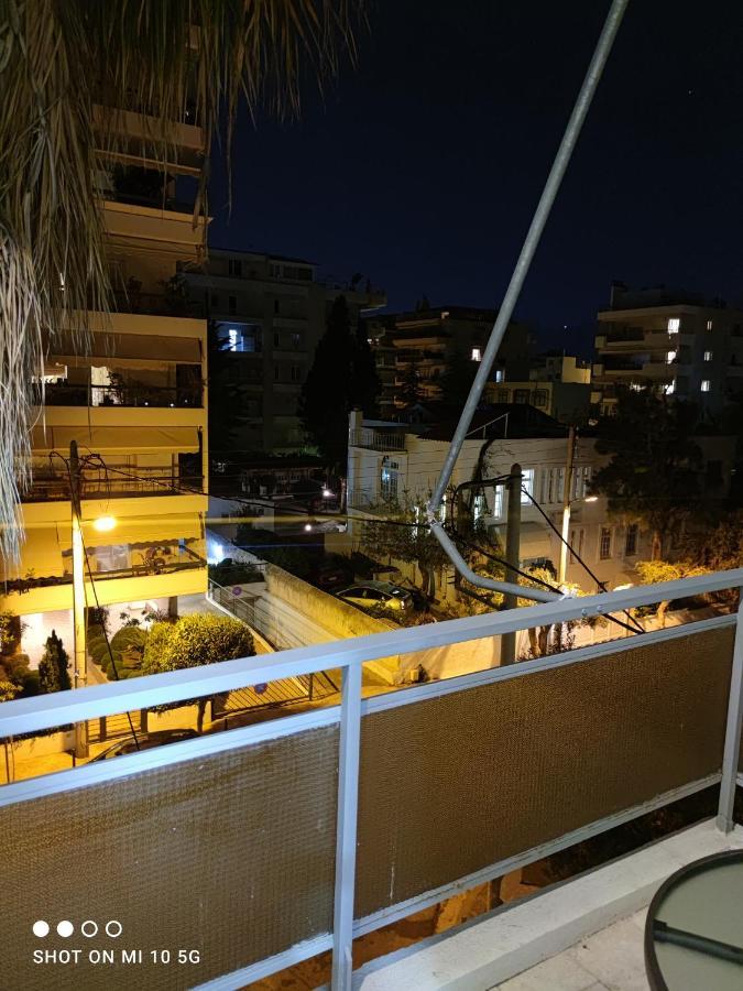 Cozy Apartment Near The Sea In Palaio Faliro Атина Екстериор снимка